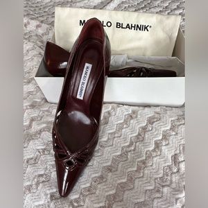 Manolo Blahnik Patent Leather in Bordeaux